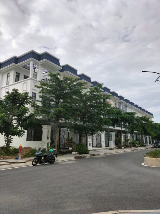 Cần bán căn số 1 khu liền kề 7 tại khu đô thị An phú eco city Cần bán căn số 1 khu liền kề 7 tại khu đô thị An phú eco city