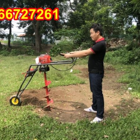 Máy khoan đào đất trồng cây có bánh xe Turbro TBK68 tặng kèm mũi khoan Máy khoan đào đất trồng cây có bánh xe Turbro TBK68 tặng kèm mũi khoan
