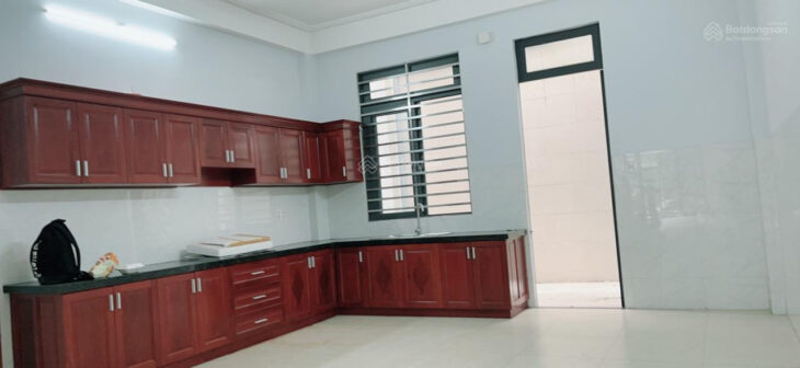 Nhà nguyên căn khu dân cư Bình Lợi Đặng Thùy Trâm 3 lầu giá 25 tr. Đối diện công viên. Tiện làm VP