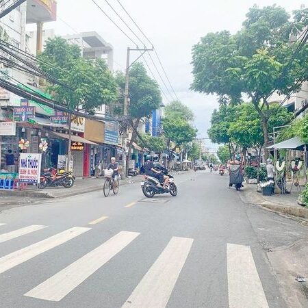 Mặt tiền kinh doanh Âu Dương Lân 82m2 4 tầng chỉ 9 tỷ 4