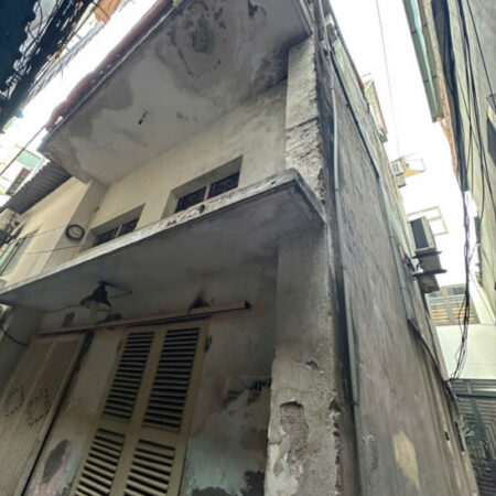 Bán nhà cấp 4 lô góc cực đẹp gần ô tô tại ngõ 139 Nguyễn Ngọc Vũ