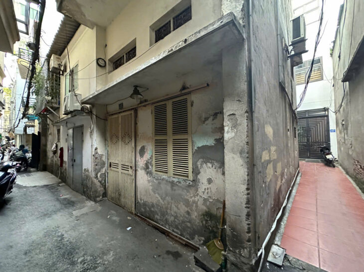 Bán nhà cấp 4 lô góc cực đẹp gần ô tô tại ngõ 139 Nguyễn Ngọc Vũ