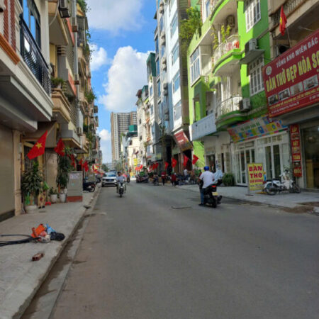 BÁN NHÀ NGUYỄN XIỂN, THANH XUÂN – PHÂN LÔ VỈA HÈ KINH DOANH – 50M 5 TẦNG – NHỈNH 17 TỶ