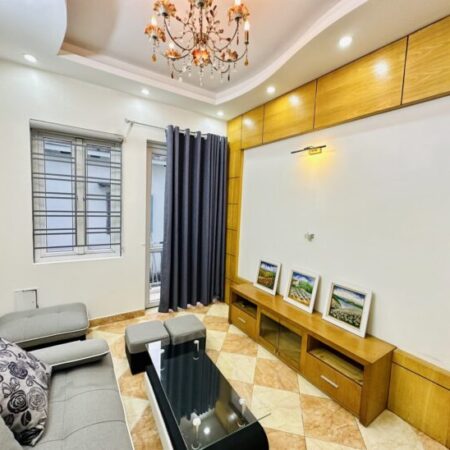 Cần bán nhà 4 tầng Cầu Am, Vạn Phúc nhà đã đồ giá 6,x tỷ