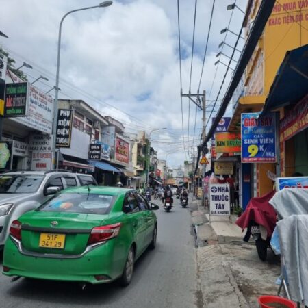 Bán nhà mặt tiền 3 tầng 4x26m giá 8,89 tỷ Đường Đông Bắc, Quận 12