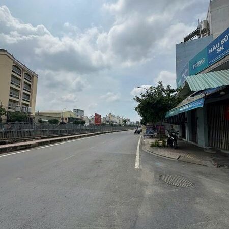 NGAY MẶT TIỀN TÂN KỲ TÂN QUÝ – 4 TẦNG 4X12M ĐƯỜNG 6M CÁCH 1 CĂN RA KÊNH NƯỚC ĐEN BUÔN BÁN NHỘN NHỊP