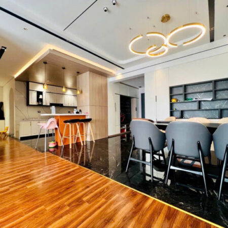 (Siêu Phẩm) Căn hộ 122m2 2PN có lot ô tô – Ban công Đông Nam – Tặng nội thất 1,5 tỷ – Tin Thật 100%