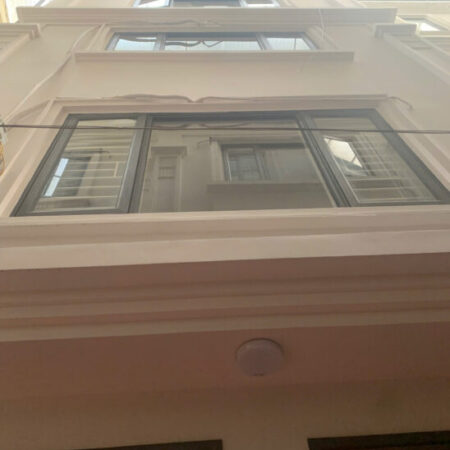 HIẾM BỒ ĐỀ LÔ GÓC FULL ĐỒ – Ô TÔ TỚI CỬA – 30m, 5 tầng . chỉ 6.3 tỷ