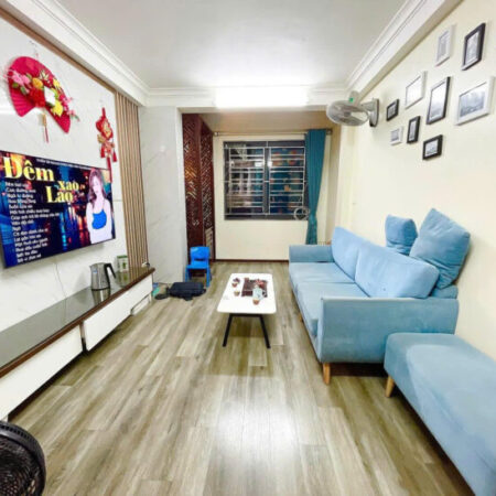 Bán nhà Đội Cấn – Ngõ thông, ô tô đỗ cửa – Gần phố – View Lotte – Nhỉnh 5 tỷ