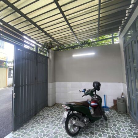 Bán nhà Chủ giảm mạnh 300tr. Giá mới 5.2 tỷ. 1 ĐỜI CHỦ TÂM HUYẾT XÂY CHƯA QUA ĐẦU TƯ, NHÀ HIỆP