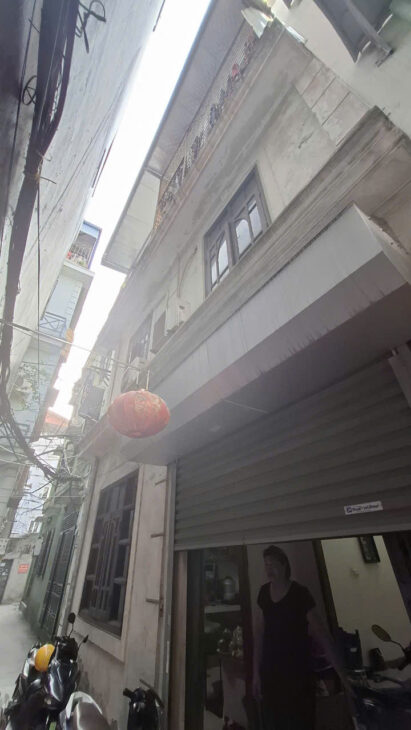 Bán nhà 3 tầng cũ Lô Góc cực đẹp 42m ngõ 190 Nguyễn Trãi – Thanh Xuân Bán nhà 3 tầng cũ Lô Góc cực đẹp 42m ngõ 190 Nguyễn Trãi – Thanh Xuân