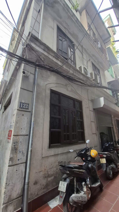 Bán nhà 3 tầng cũ Lô Góc cực đẹp 42m ngõ 190 Nguyễn Trãi – Thanh Xuân
