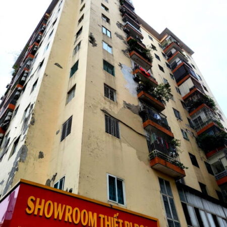 Chính chủ bán CHCC Lô góc, 100m2- 3PN, Yên Hòa, Dương Đình Nghệ Giá 6.15tỷ.