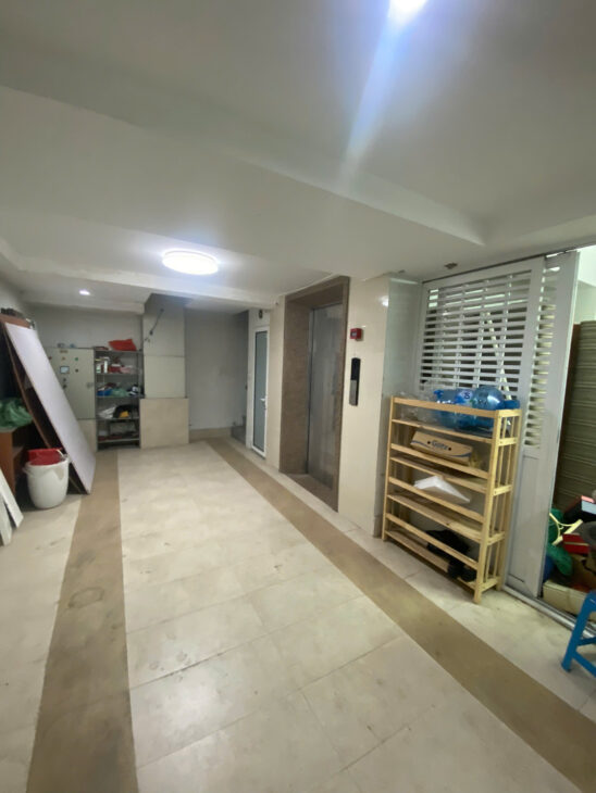 Cho thuê MBKD phố Chùa Láng Huỳnh TK Đống Đa đoạn giữa phố phù hợp thời trang nhà hàng cafe spa