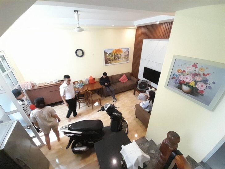 Bán nhà phố Vĩnh Hưng giá 5.8 tỷ, diện tích 30m2, 5 tầng , mặt tiền 5m