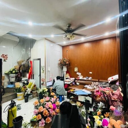 Bán Nhà Nguyễn Trãi, Cách Phố Chỉ 20m, Giá 5.8 Tỷ – Diện Tích 26.2m², Mặt Tiền Rộng