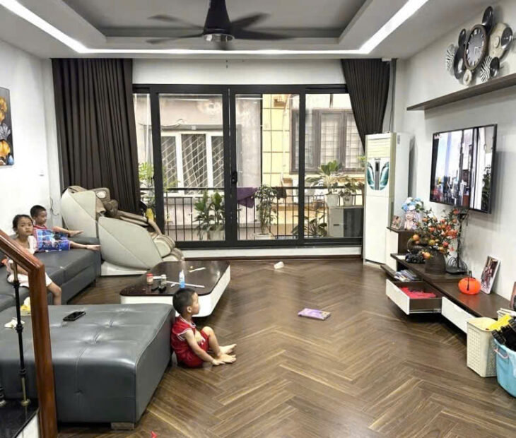 BÁN NHÀ TRUNG TÂM QUẬN HOÀNG MAI – PHÂN LÔ – VỈA HÈ – Ô TÔ TRÁNH – Ô TÔ VÀO NHÀ