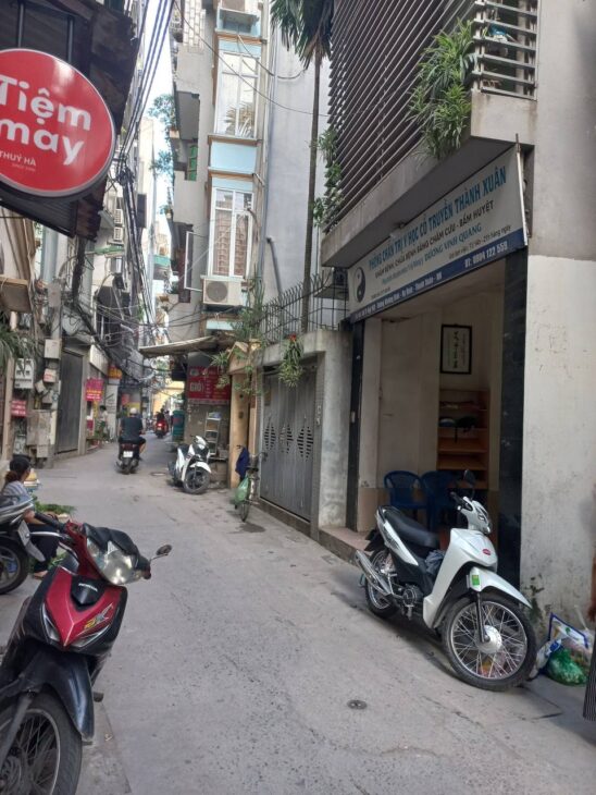 Bán nhà Khương Đình giá 6.4 tỷ, diện tích 42m2, 4 tầng, mặt tiền 6.1m