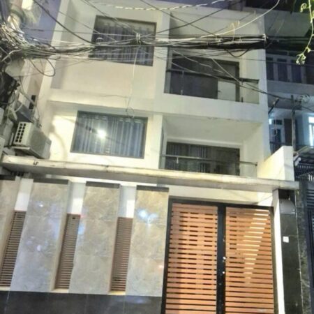 Nhà 3 tầng Trần Văn Quang, ngang gần 6m, 57m2, hẻm xe hơi, khu VIP, giá chỉ 6 tỷ hơn