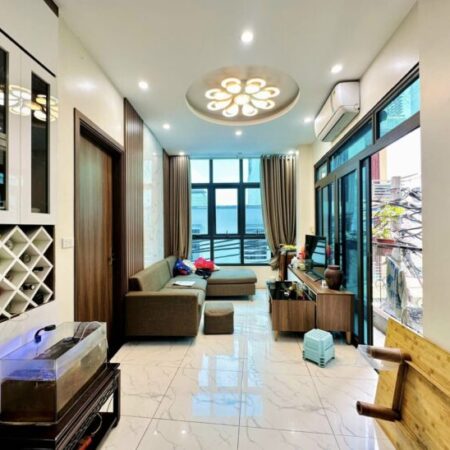 ⚜️ Mặt phố Đê La Thành Nhỏ, Đống Đa, Lô góc 72m2 5T MT 4.5m, Chỉ 18.5 Tỷ ⚜️