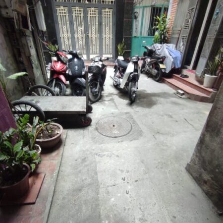 ⚜️ RẺ NHẤT THỊ TRƯỜNG CHỈ 775 TRIỆU TẬP THỂ PHỐ LÒ ĐÚC HAI BÀ TRƯNG 18M2 SĐCC ⚜️