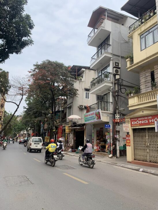 ⚜️ CHỈ 14.8 TỶ – MẶT PHỐ THỤY KHUÊ, TÂY HỒ, SIÊU KD, 50M2 5T MT 3.5M, SĐCC ⚜️