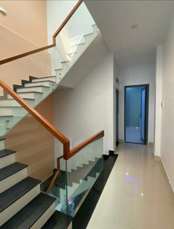 NHÀ ĐẸP – GIÁ Tốt – Vị Trí Tại : Đông Thành – Tân Đông Hiệp – Dĩ An – Bình Dương