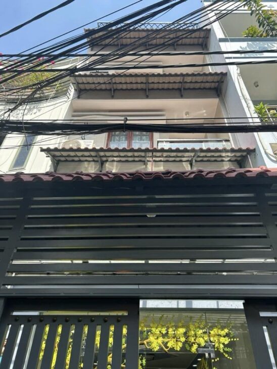 Nhà 5 TẦNG HẺM XE TẢI PHẠM VĂN HAI – 5 TẦNG BTCT KIÊN CỐ – GIÁ CHỈ 9 TỶ