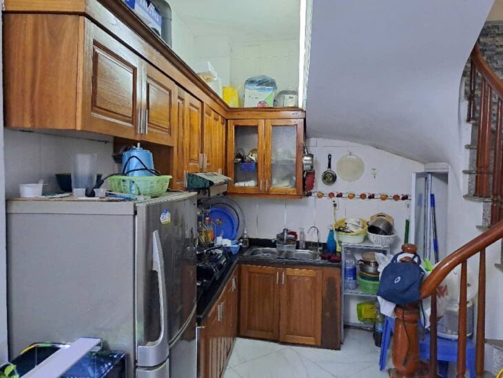 Bán nhà phố Nam Dư giá 4.48 tỷ, diện tích 38.6m2, 5 tầng, mặt tiền 3.5m