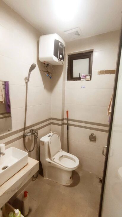 Bán nhà cực hiếm đường Nguyễn Trãi giá 1.85 tỷ, diện tích 50m2, tầng 3, mặt tiền 3m