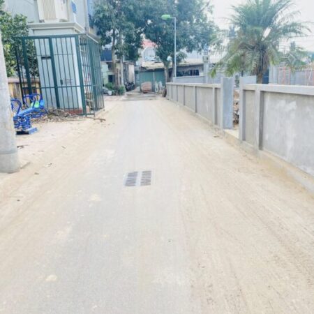 Độc nhất vô nhị nhà phố Phú Diễn 50m2 mt 7m 4 tầng đầy đủ công năng, ngõ to Ô TÔ đỗ cửa, 7,3 ty