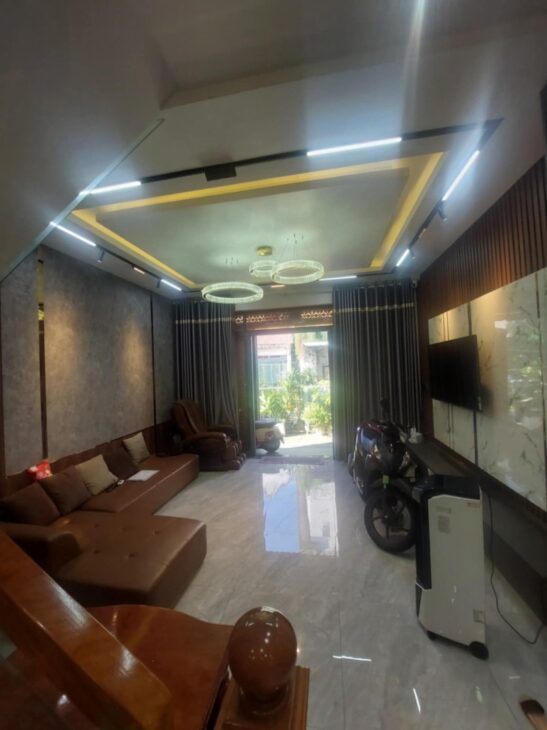 NHÀ 3TẦNG 57M2, ĐƯỜNG 8, LINH XUÂN THỦ ĐỨC, 5.3TỶ.