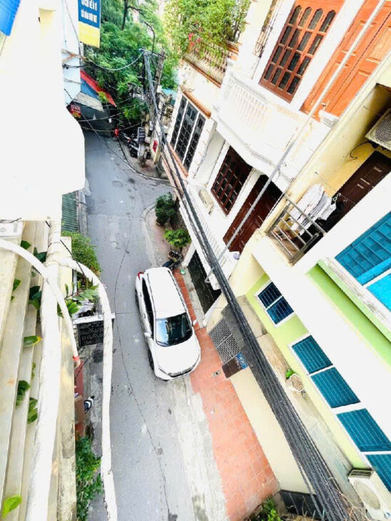 NHÀ ĐẸP – GIÁ TỐT – Vị Trí Đắc Địa Tại Pháo Đài Láng, Quận Đống Đa, Thành phố Hà Nội