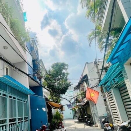 Mặt tiền hẻm 154 Âu Dương Lân 4×11, 4 tầng, chỉ 6 tỷ 3