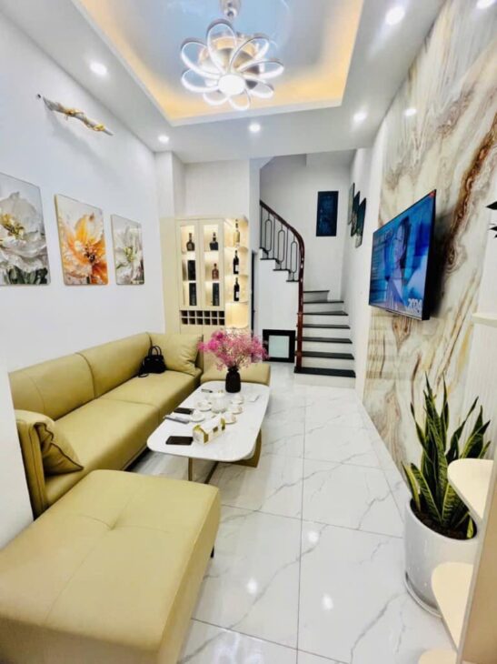 Bán gấp nhà 40m², 3 tầng, Hoàng Mai, Hà Nội – 4.4 tỷ