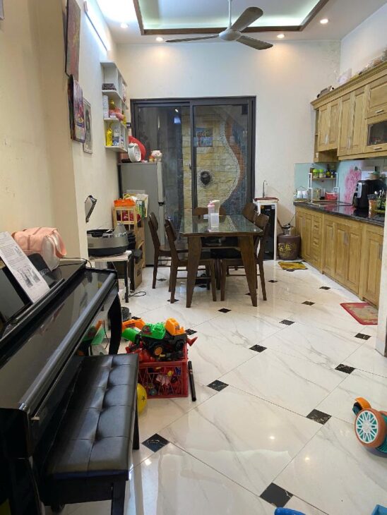 $$BÁN NHÀ 50M² TAM TRINH, 6PN KHÉP KÍN, Ô TÔ ĐỖ CỬA, CHỈ 6.9 TỶ