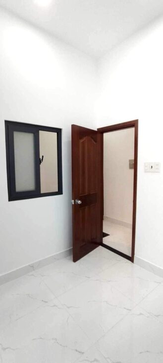 2PN, ĐÔNG NAM, BÁN NHÀ THỐNG NHẤT, P15 GÒ VẤP, GIÁ 2.X TỶ