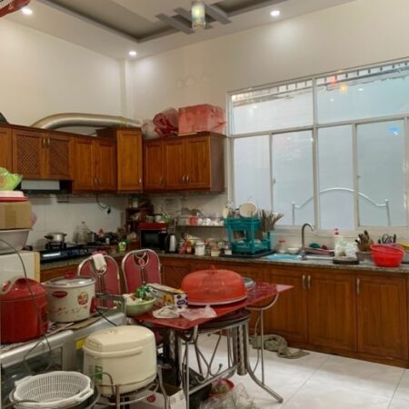 Nhà hẻm xe hơi 2056 Huỳnh Tấn Phát, Thị Trấn Nhà Bè, 5×17, 2 tầng, sổ riêng, chỉ 5.8 tỉ