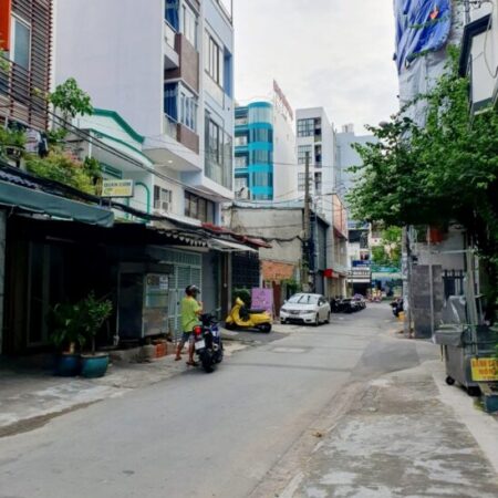 Nhà hẻm 109 Dương Bá Trạc, 5.2x10m, HẬU 5.3, 52m2, P1, Q8, chỉ 12 TỶ