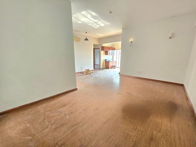 Bán chung cư Sakura Vũ Trọng Phụng, 120m2, căn góc 3 ngủ,2wc, nhà thô, giá 7,6 tỷ