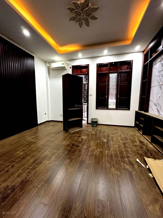 Bán nhà phố Lê Trọng Tấn, Thanh Xuân. 65m2 x 5 tầng, MT 5m – ngõ thông, thang máy, dòng tiền. 18 tỷ