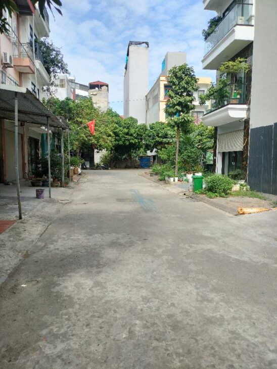 siêu phẩm lô đất tại khu DV Yên Nghĩa Hà Đông 50m2 , mt 4m , khu phân lô , vỉa hè oto tránh , kinh