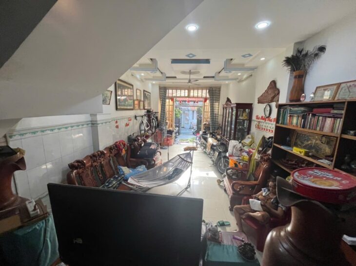 NHÀ 5 TÀNG NGAY ĐƯỜNG TRƯỜNG CHINH – 99M2 – 5 TẦNG – CHỈ 6.8 TỶ