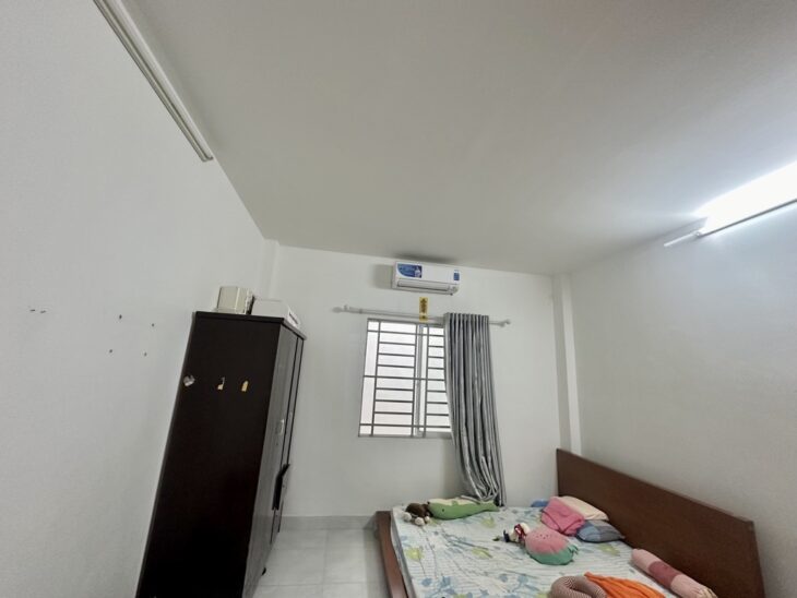 NHÀ MẶT TIỀN ĐƯỜNG 12M HIỆP BÌNH CHÁNH DT 4*17,5 GIÁ 6 TỶ 750 TL.