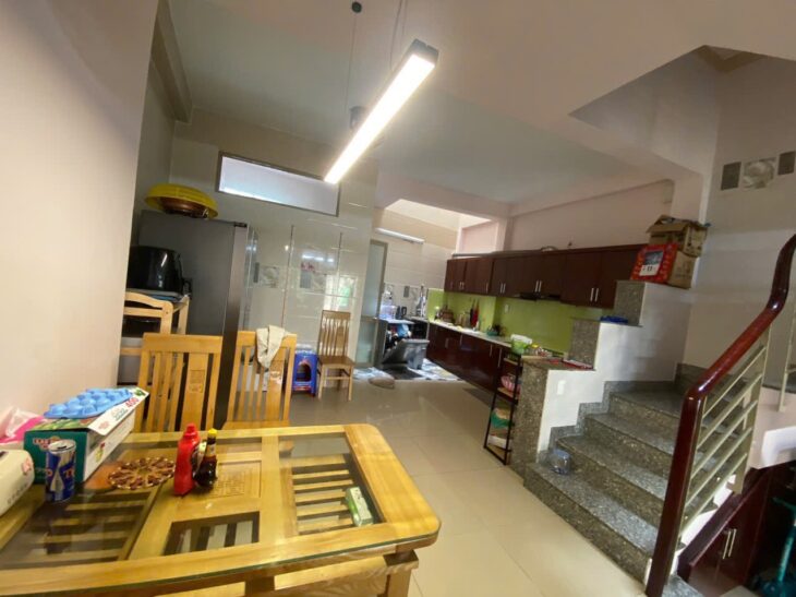 NHÀ BÁN ĐƯỜNG NGUYỄN VĂN NGHI NỞ HẬU 5,4M