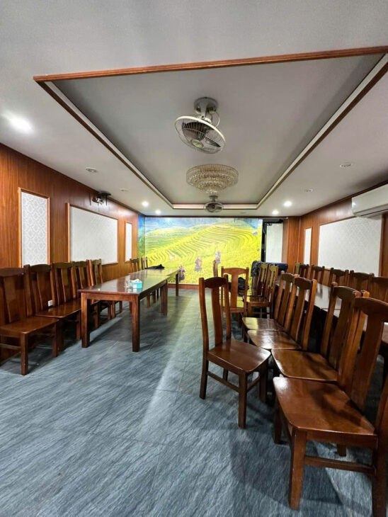 Bán nhà Mặt Phố Kim Mã, kinh doan đỉnh 100mx5 tầng, thang máy, đầu tư sinh lời 53 tỷ.