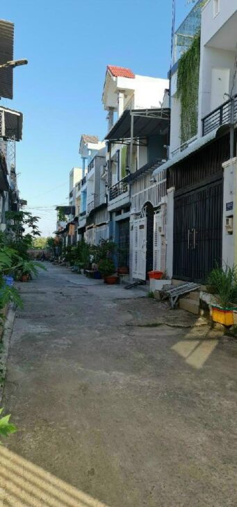 ĐƯỜNG 5M 4*15 BÙI XƯƠNG TRẠCH. LONG TRƯỜNG Q9. GIÁ 3 TỶ 800 TL.
