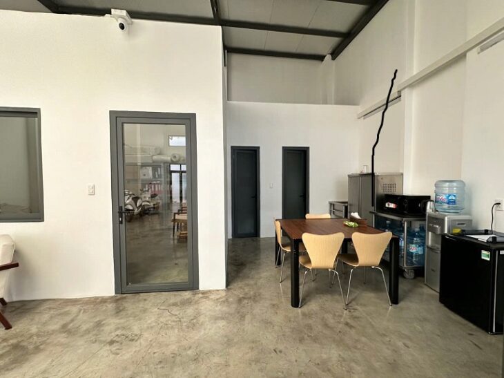 Cho Thuê Nhà Nguyên Căn Phù Hợp Làm Văn Phòng Tại 432/8 Võ Văn Kiệt, Phường Cô Giang, Q1