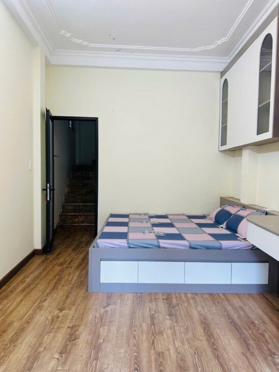 Bán nhà N3 Võ Chí Công Ở An Lành Vui Vẻ Ngõ Nông 35m2 5 tầng 6.3 tỷ