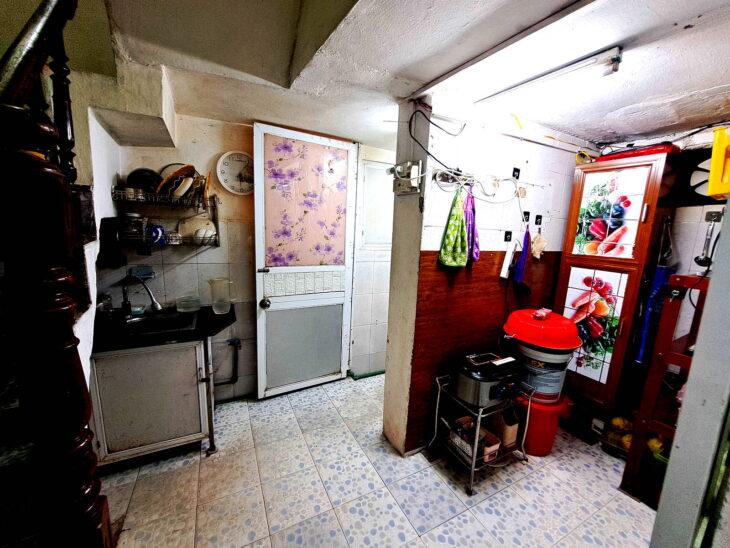 Bán gấp ngõ ô tô, nở hậu, Khương Trung, Thanh Xuân, DT 45m2, 3 tầng, giá 6,75 tỷ.